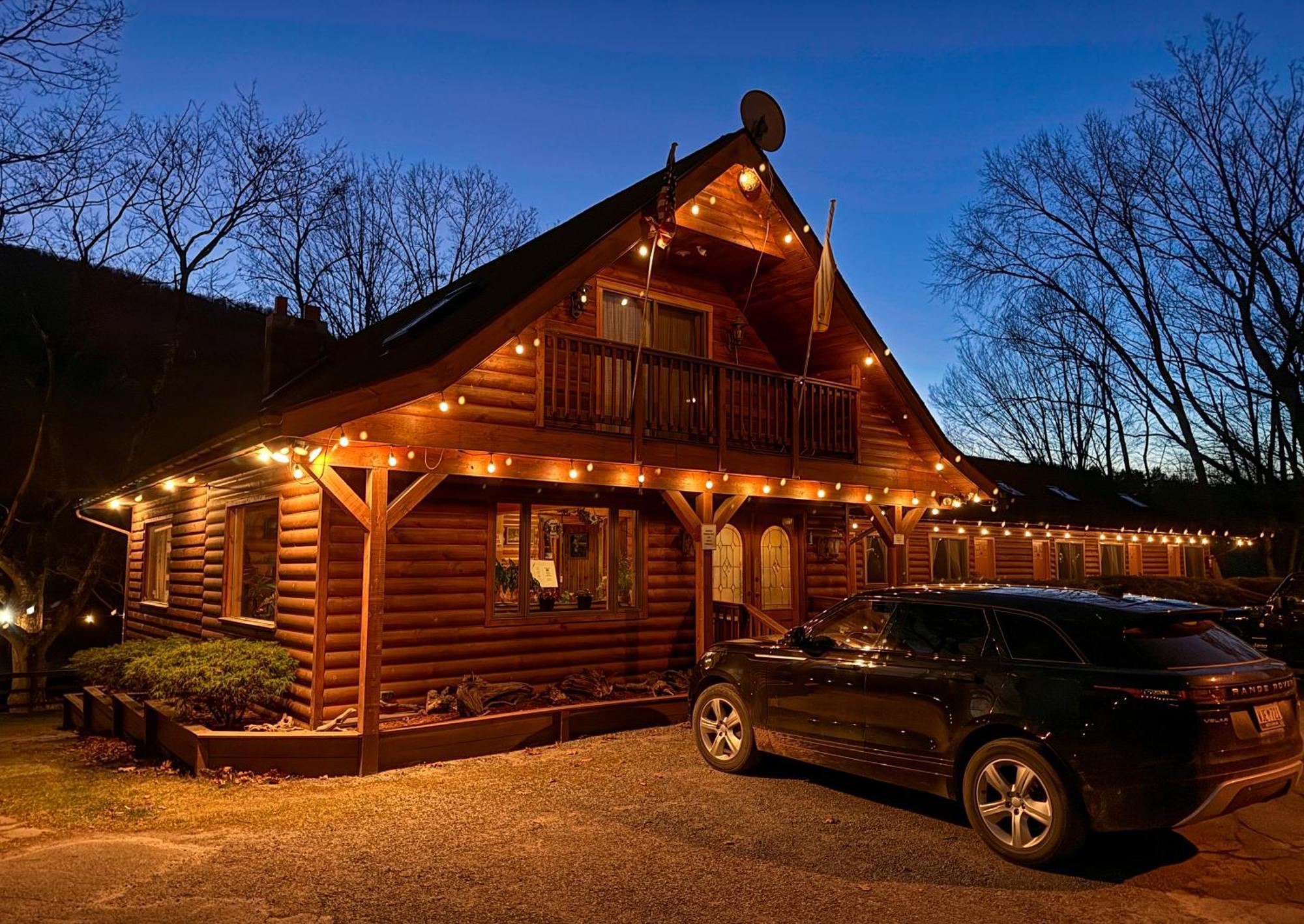 Xenia Lodge Hunter Exterior photo